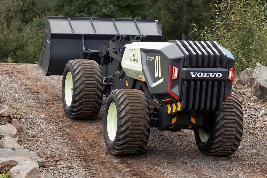 PROTOTIPO VOLVO LX03: IL FUTURO INTELLIGENTE DELLE COSTRUZIONI